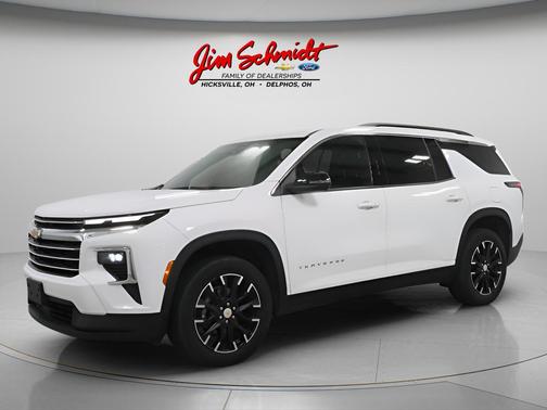 Summit White 2025 Chevrolet Traverse LT