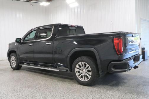 Black 2022 GMC Sierra 1500 Denali