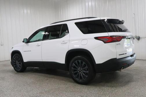 Summit White 2023 Chevrolet Traverse RS
