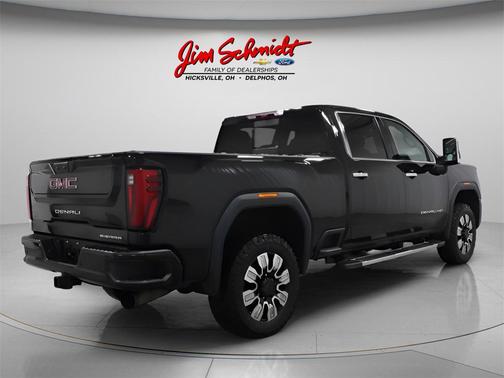 2024 GMC Sierra 2500 Denali