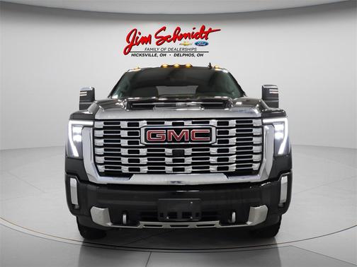 2024 GMC Sierra 2500 Denali