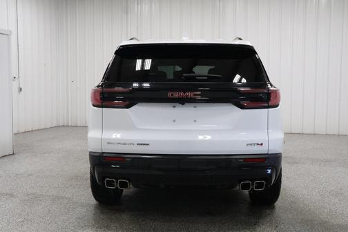 2024 GMC Acadia AWD AT4