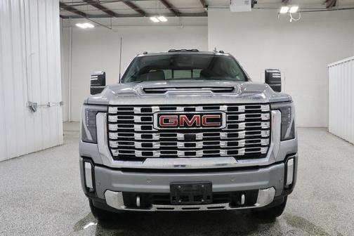 2024 GMC Sierra 2500 Denali