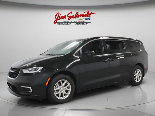 2025 Chrysler Pacifica L