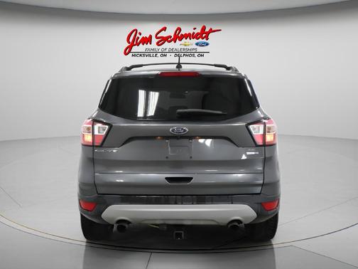 Magnetic Metallic 2018 Ford Escape SE