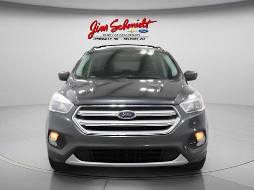 Magnetic Metallic 2018 Ford Escape SE