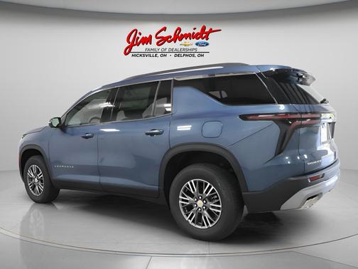 Lakeshore Blue Metallic 2026 Chevrolet Traverse LT