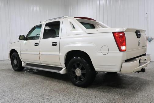 2005 Cadillac Escalade EXT Base