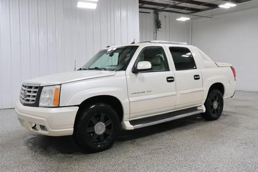 2005 Cadillac Escalade EXT Base