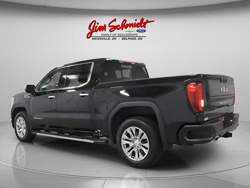 Onyx Black 2024 GMC Sierra 1500 Denali
