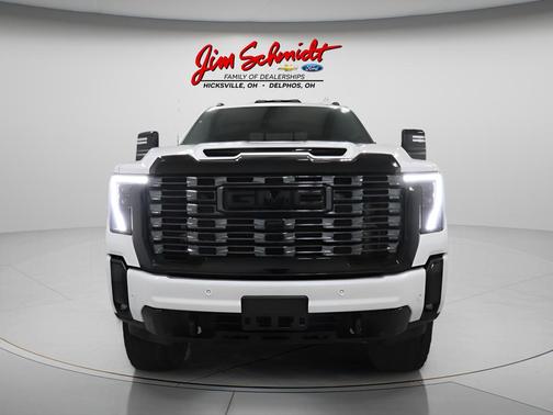 Summit White 2025 GMC Sierra 3500 Denali
