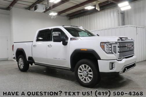 White Frost Tricoat 2023 GMC Sierra 2500 Denali