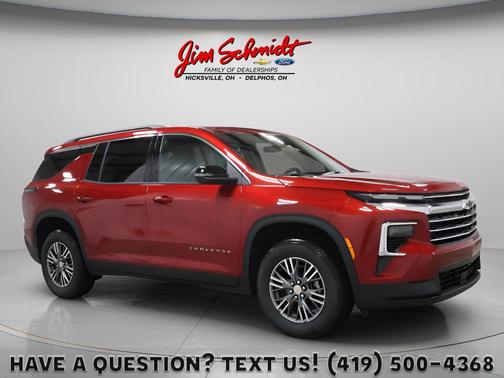 Radiant Red Tintcoat 2026 Chevrolet Traverse LT