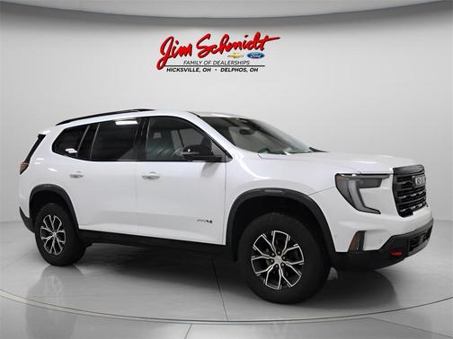 2024 GMC Acadia AWD AT4