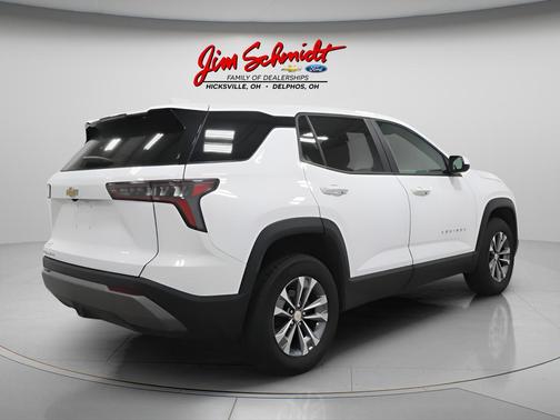 Summit White 2025 Chevrolet Equinox 1LT