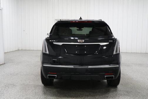 2022 Cadillac XT5 Sport
