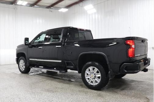 2024 Chevrolet Silverado 2500 High Country