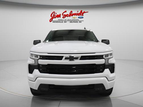 Summit White 2026 Chevrolet Silverado 1500 RST