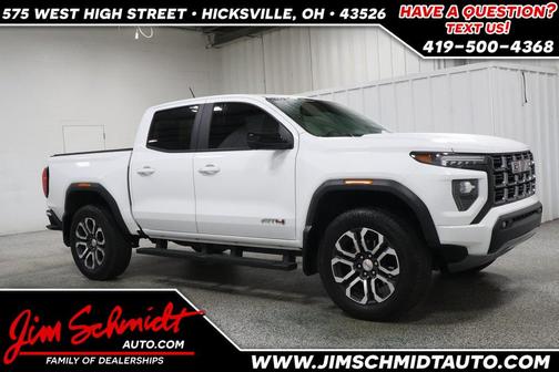 2024 GMC Canyon AT4