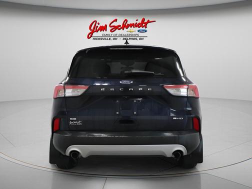 Blue Metallic 2021 Ford Escape SE