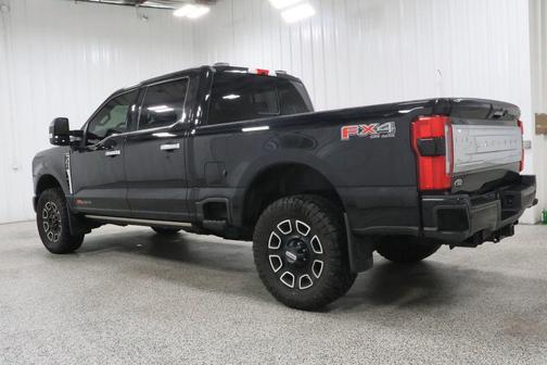 Agate Black Metallic 2024 Ford F-350 Platinum