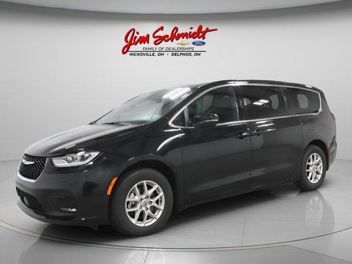 2025 Chrysler Pacifica L