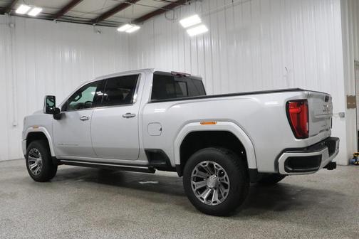 2023 GMC Sierra 2500 Denali