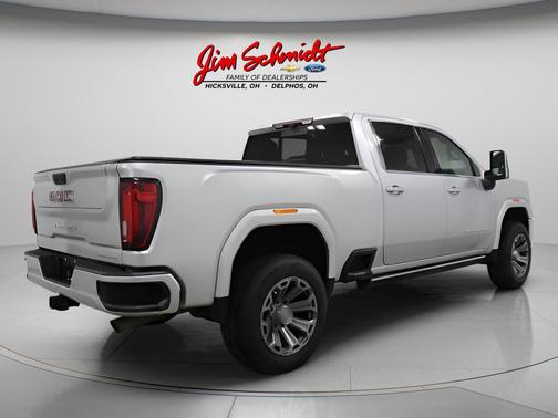 2023 GMC Sierra 2500 Denali