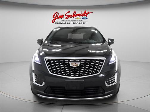 2022 Cadillac XT5 Premium Luxury