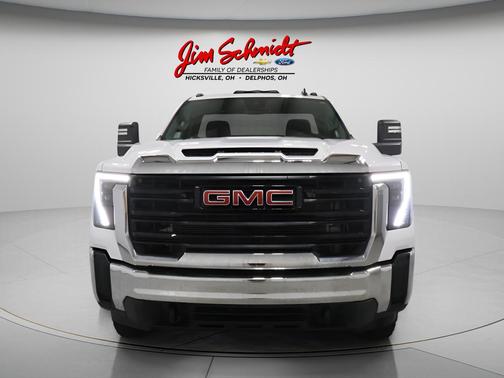 Summit White 2024 GMC Sierra 2500 Pro