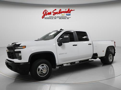 2025 Chevrolet Silverado 3500 WT