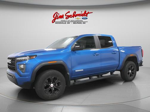 Dynamic Blue Metallic 2023 GMC Canyon Elevation