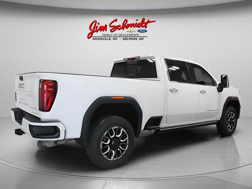 Summit White 2025 GMC Sierra 2500 Denali