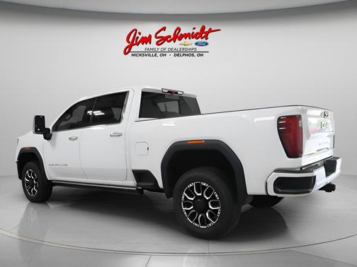 Summit White 2025 GMC Sierra 2500 Denali