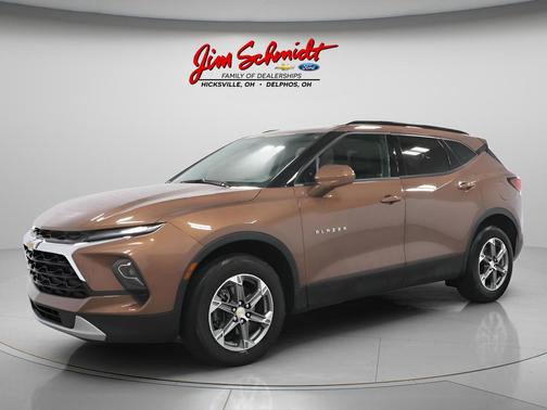 Copper Bronze Metallic 2023 Chevrolet Blazer 2LT