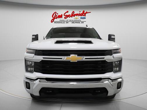 Summit White 2025 Chevrolet Silverado 2500 LT