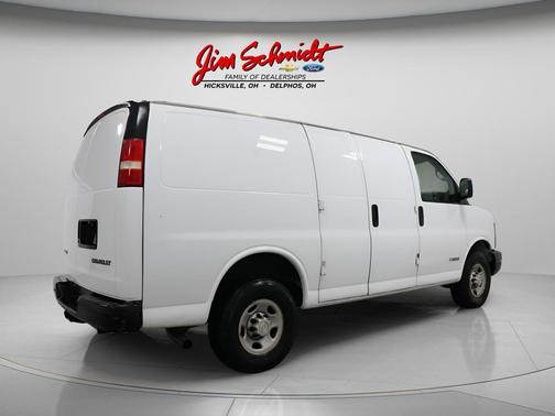 Summit White 2006 Chevrolet Express 2500 Base