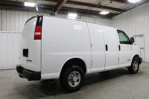 2006 Chevrolet Express 2500 Base
