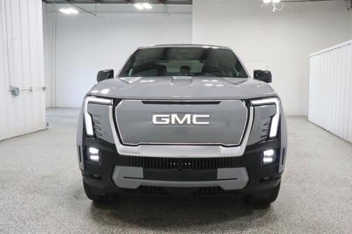 Thunderstorm Grey 2025 GMC Sierra EV Max Range Denali