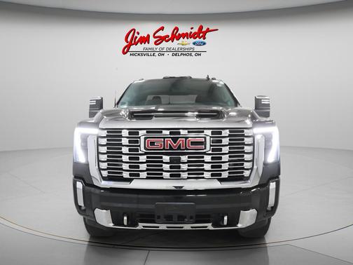 Onyx Black 2024 GMC Sierra 2500 Denali