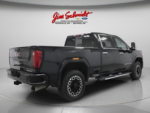 Onyx Black 2024 GMC Sierra 2500 Denali