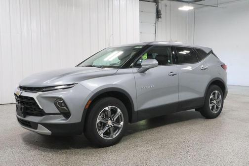 Sterling Gray Metallic 2025 Chevrolet Blazer 2LT