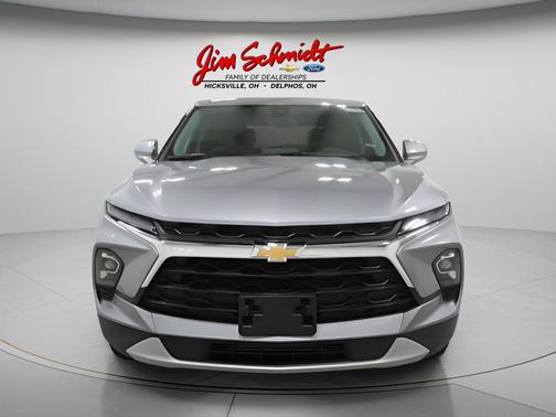 Sterling Gray Metallic 2025 Chevrolet Blazer 2LT