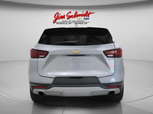 Sterling Gray Metallic 2025 Chevrolet Blazer 2LT