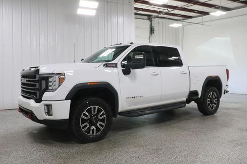 Summit White 2023 GMC Sierra 2500 AT4
