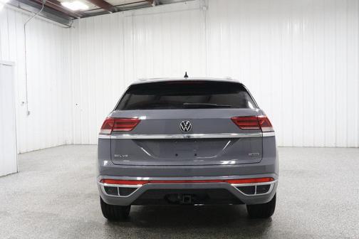 2022 Volkswagen Atlas Cross Sport 3.6L V6 SEL Premium R-Line