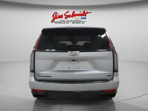 Argent Silver Metallic 2024 Cadillac Escalade ESV Sport Platinum
