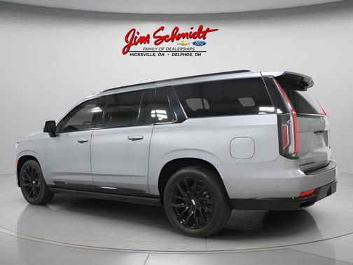 Argent Silver Metallic 2024 Cadillac Escalade ESV Sport Platinum