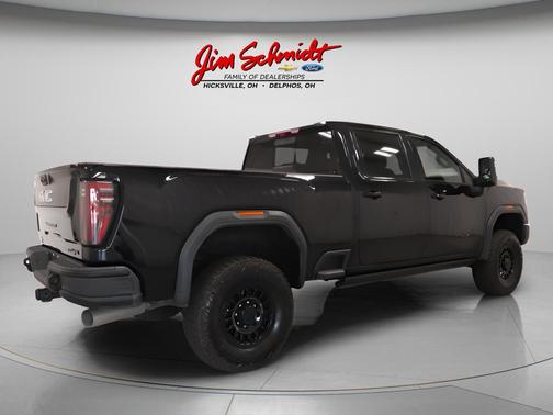 Onyx Black 2025 GMC Sierra 2500 AT4X