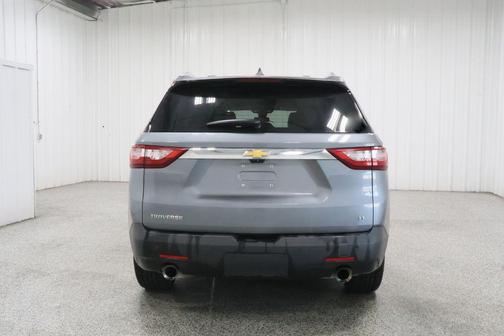 Satin Steel Metallic 2018 Chevrolet Traverse LT Leather
